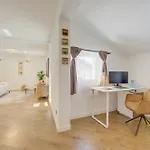 - Kinderspielplatz - Garten Mit Feuerstelle *