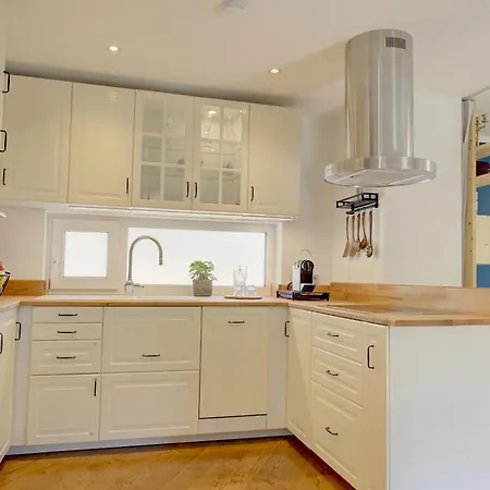 - Kinderspielplatz - Garten Mit Feuerstelle * Timelkam