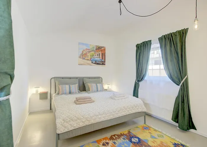 - Kinderspielplatz - Garten Mit Feuerstelle Feriehus