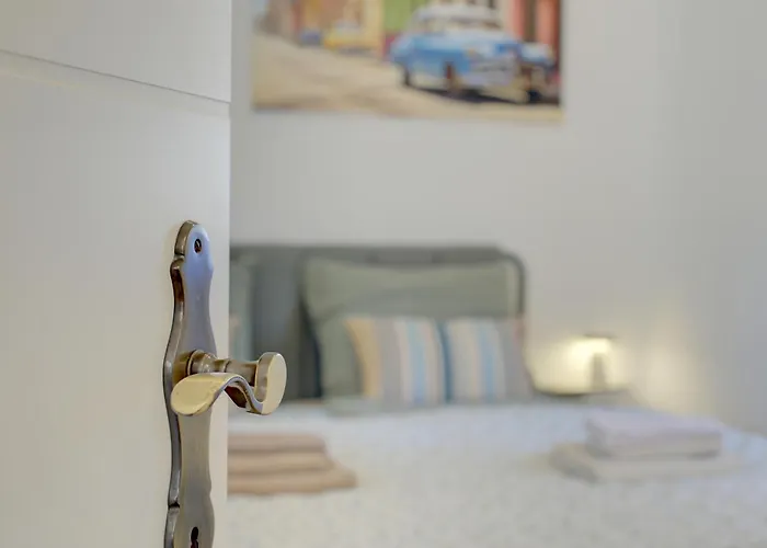 - Kinderspielplatz - Garten Mit Feuerstelle *